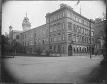 Johannes brandstation, från Johannes´ kyrkogård mot sydost