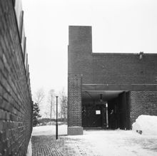 Lingvägen 145-149, Söderledskyrkan, exteriör. Kyrkan nybyggd och klar för invigning 11 december