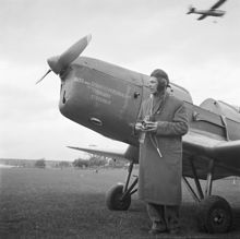 Buss och Spårvägspersonalens Flygklubb har flygdag på Skå-Edeby. Klubbens flygplan har beteckningen SE-BGH