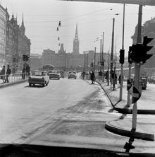 Vasagatan mot Tegelbacken. I fonden Riddarholmen