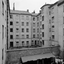 Surbrunnsgatan 55. Gården