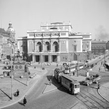 Gustav Adolfs Torg med Kungliga Operan