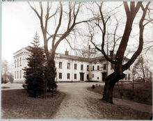 Skogsinstitutet och parken, Strandvägen 58, Nobelparken
