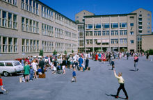 Barnens ö: Eriksdalsskolans skolgård