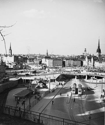 Vy över Slussenområdet med Gamla stan i bakgrunden.