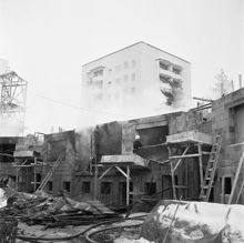 Fruängen. Eldsvåda på byggarbetsplats