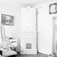 Vikingagatan 18, interiör med kakelugn