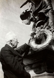 Prins Eugen firar andra världskrigets slut 1945