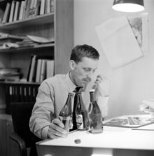 Bildredaktören Lennart Lindqvist på Bonniers förlag, Sveavägen 56