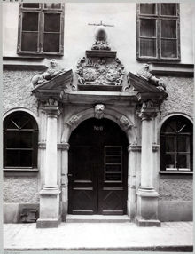 Portal till Svartmangatan 6