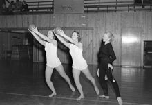 Olympiaflickor tränar på Gymnastiska Centralinstitutet, GCI