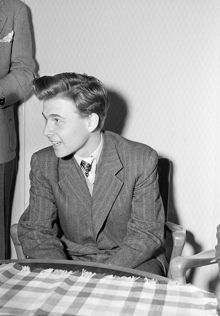 Porträtt av Sven Lindqvist som fått stipendium