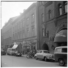 Nybrogatan 27-29 söderut