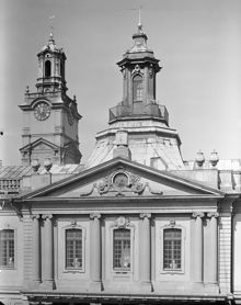 Tornen på Börsen och Storkyrkan från Stortorget