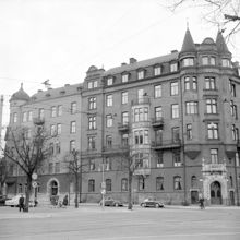 Narvavägen 2 och 4 från Strandvägen