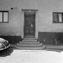 Skolgränd 2. Porten