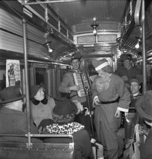 Jultomte i spårvagn