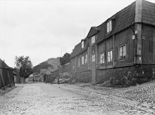 Tjärhovsgatan 73 och 71 västerut från hörnet av Ersta Backe. Nuv. Folkungagatan 121 och Stigbergsparken