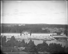 Utsikt över Karlbergs Slott från Kungsholmssidan