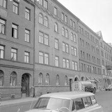 Banérgatan 27 mot Karlavägen
