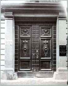 Portal till huset Drottninggatan 65