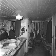 Södermannagatan 3. Butik: Begagnade kläder