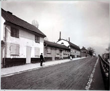 Götgatan sedd norrut, i förgrunden Götgatan 70-74