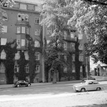 Strandvägen 61 hörnet av Ulrikagatan