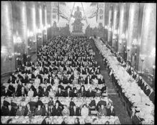Middag i Gyllene salen, Stadshuset, Hantverkargatan 1. Stadsfullmäktige 100 år