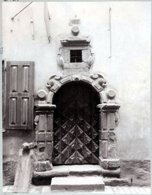 Nygränd 2, portal