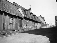 Hammarbygatan 1 österut från nr. 2. Kv. Åkern, nuv. läget för Åhléns varuhus på Södermalm