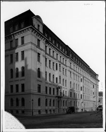 Hellstrandska huset, Hovslagargatan 5