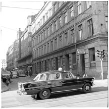 Riddargatan från Sibyllegatan  mot Nybrogatan