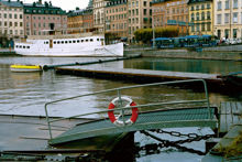 Kornhamn med husen i Gamla Stan i bakgrunden