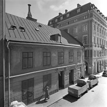 Munkbrogatan 11. AB Eug. Busslers kontor