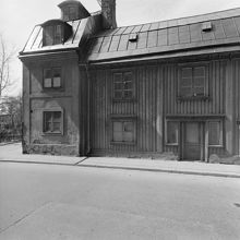 Mäster Mikaels Gata 2 med fasad mot Nytorgsgatan 8