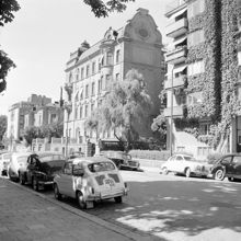 Villagatan 9, 7-5 och 3 söderut