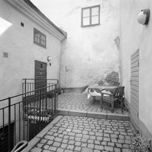 Pryssgränd 10A. Gården