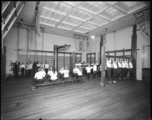 Interiör från gymnastiksal i Whitlockska skolan vid Eriksbergsgatan 8 B