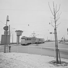 Spårvagn på linje 16  på Liljeholmsbron på väg mot Hornstull år 1964