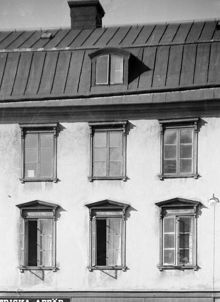 Klarabergsgatan 52. Del av fasaden