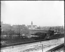 Utsikt från Kungliga slottet över Helgeandsholmen. Jakobs kyrka i bakgrunden