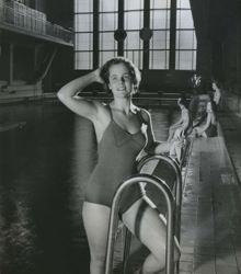 Forsgrénska badet: Vid bassängen