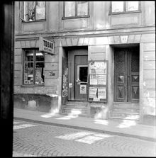 Bastugatan 43. Tobaksaffär