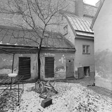 Brännkyrkagatan 76. Östra gården