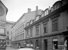 Beridarbansgatan 18-20 norrut mot Mäster Samuelsgatan 44 (Konstfackskolan). I kv. Stigbygeln ligger nu femte höghuset vid Sergels Torg