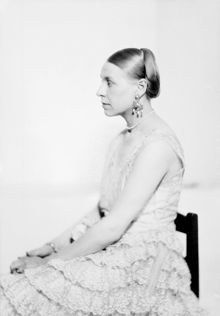 Porträtt av kvinna, Pellerin