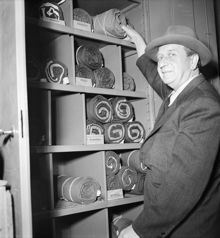 Gatukontorets flagghissare i arbete