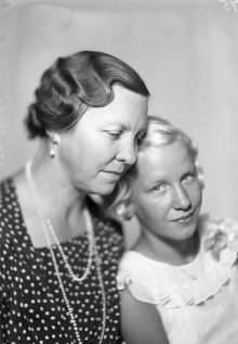 Porträtt av mor och dotter de Frumerie