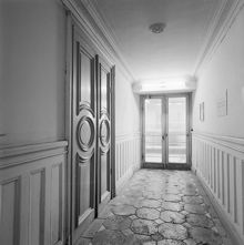 Drottninggatan 45. Portgång